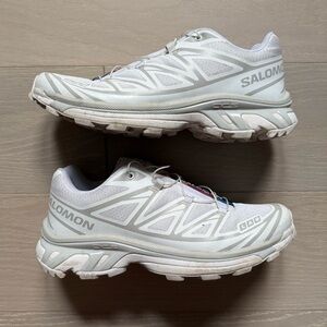 Salomon XT-6 Sneakers in Off White Lunar Rock